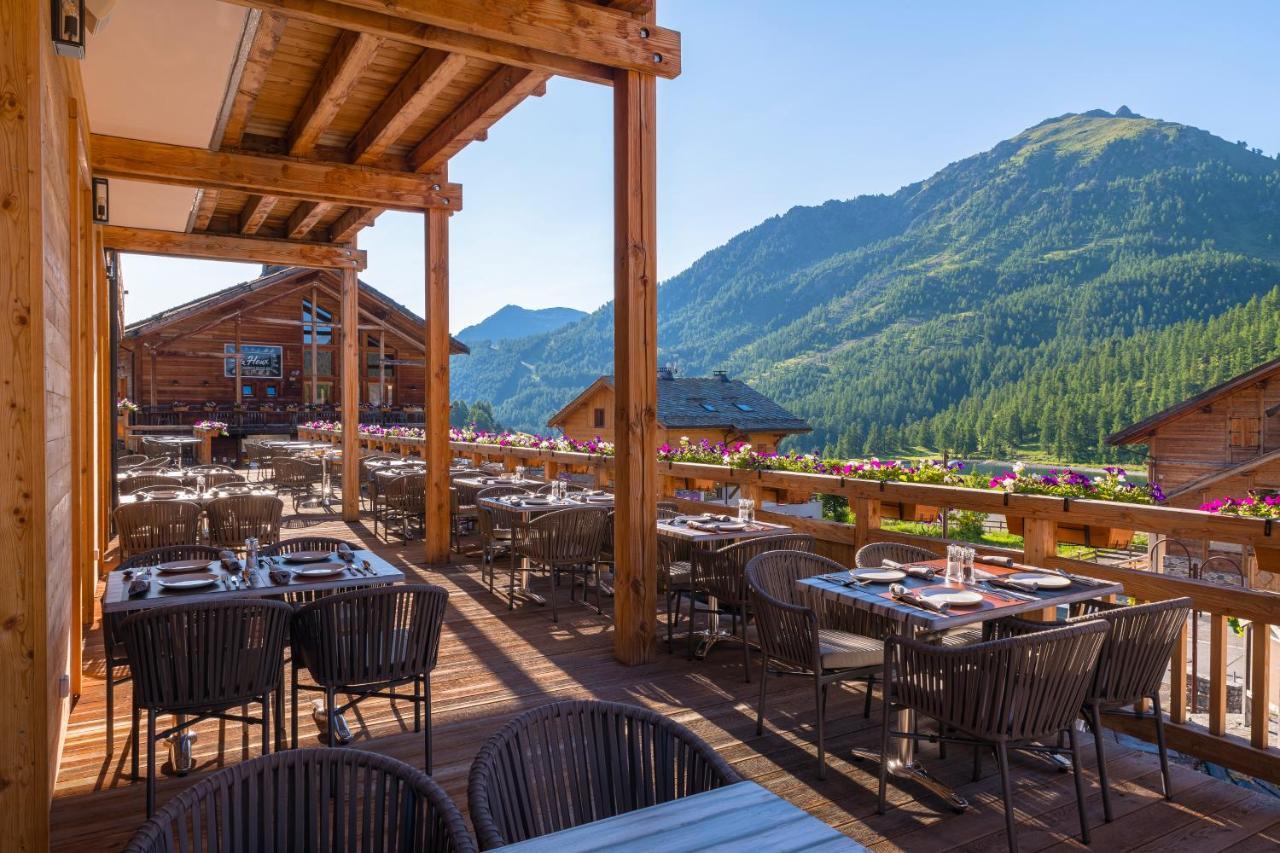Le Chalet Blanc Hotel & Spa Montgenèvre المظهر الخارجي الصورة