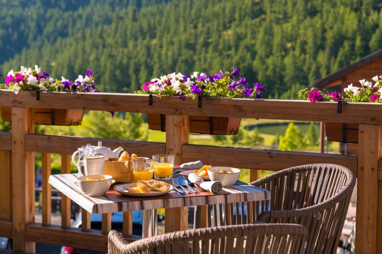 Le Chalet Blanc Hotel & Spa Montgenèvre المظهر الخارجي الصورة