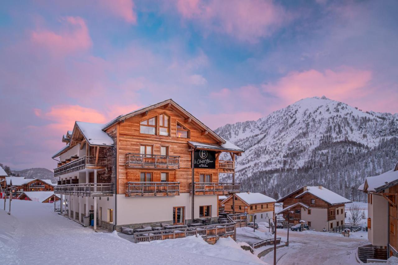 Le Chalet Blanc Hotel & Spa Montgenèvre المظهر الخارجي الصورة